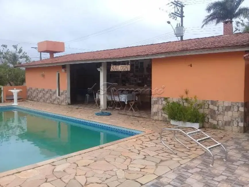 Foto 2 de Fazenda / Haras com 12 quartos à venda, 747m2 em Chácaras Alvorada, Itapetininga - SP