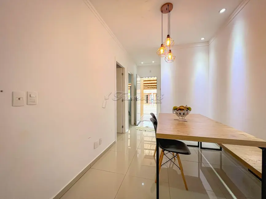 Foto 2 de Casa de Condomínio com 3 quartos à venda, 105m2 em Itapetininga - SP
