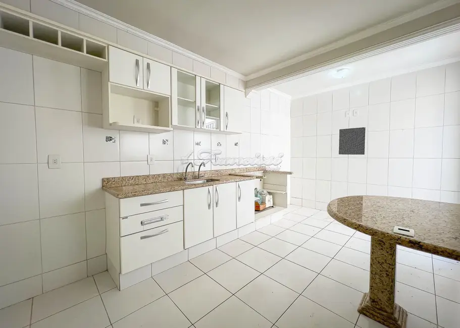 Foto 3 de Casa com 2 quartos à venda, 55m2 em Centro, Itapetininga - SP