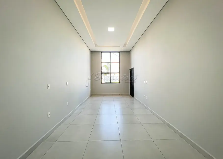 Foto 1 de Casa de Condomínio com 2 quartos à venda, 188m2 em Vila Progresso, Itapetininga - SP