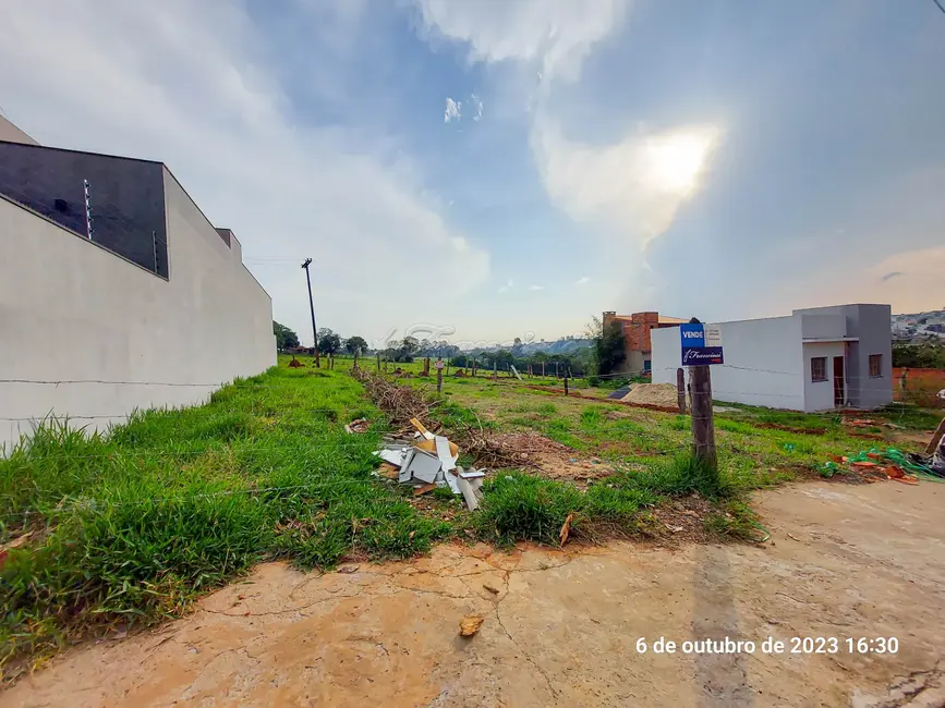 Fazenda / Haras à venda, 175m2 em Itapetininga - SP - imagem 2 Foto 2 de Fazenda / Haras à venda, 175m2 em Itapetininga - SP