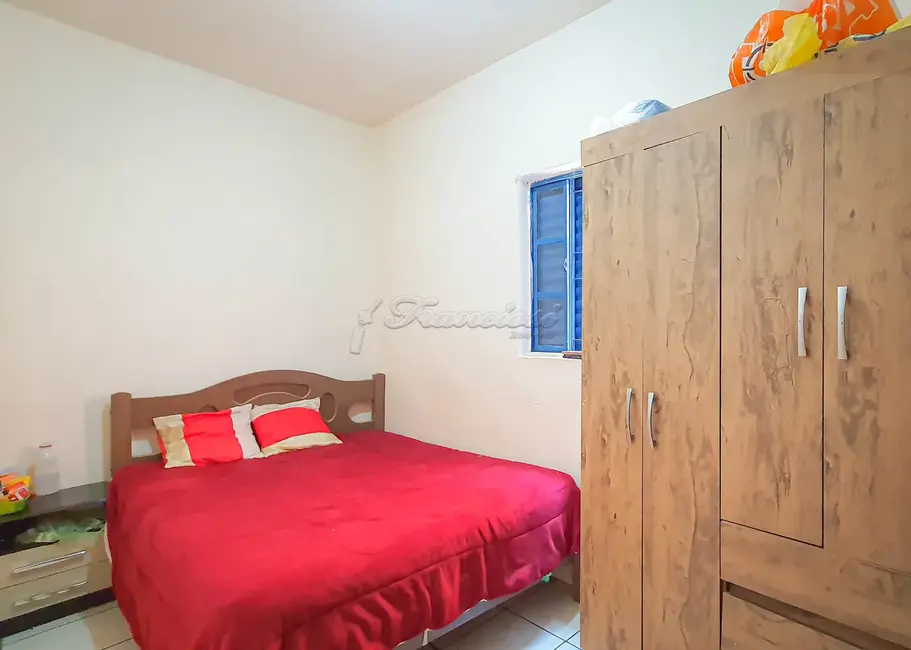 Casa com 3 quartos à venda, 125m2 em Jardim Monte Santo, Itapetininga - SP - imagem 5 Foto 5 de Casa com 3 quartos à venda, 125m2 em Jardim Monte Santo, Itapetininga - SP