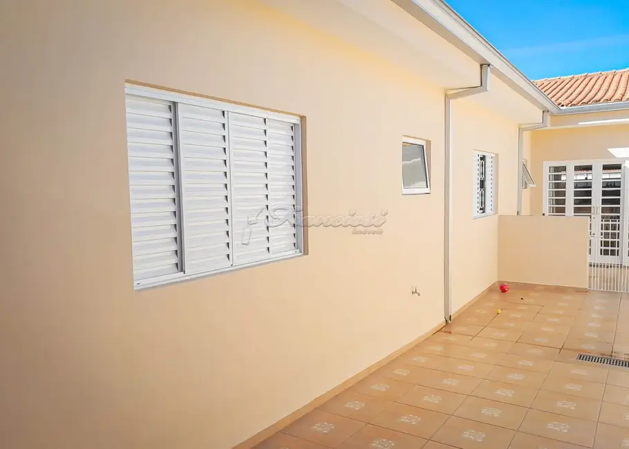 Foto 7 de Casa com 2 quartos à venda, 227m2 em Vila José Salem, Itapetininga - SP