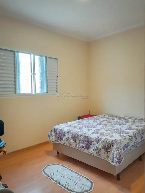 Foto 6 de Casa com 2 quartos à venda, 227m2 em Vila José Salem, Itapetininga - SP