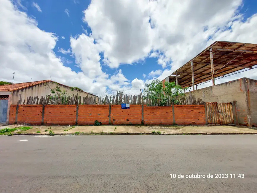 Foto 1 de Fazenda / Haras à venda, 250m2 em Jardim Monte Santo, Itapetininga - SP