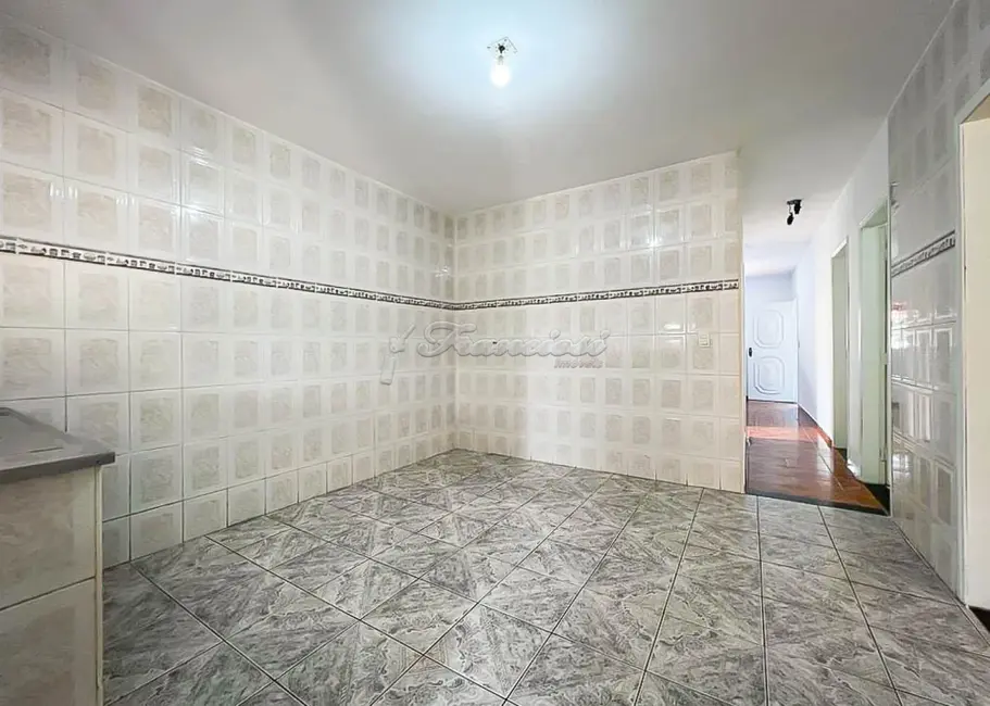 Casa com 3 quartos à venda, 250m2 em Jardim Casa Grande, Itapetininga - SP - imagem 5 Foto 5 de Casa com 3 quartos à venda, 250m2 em Jardim Casa Grande, Itapetininga - SP