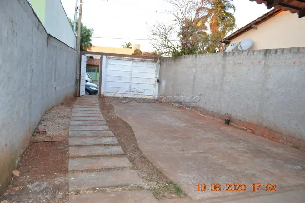 Foto 2 de Casa com 3 quartos à venda, 460m2 em Vila Vendramini, Itapetininga - SP