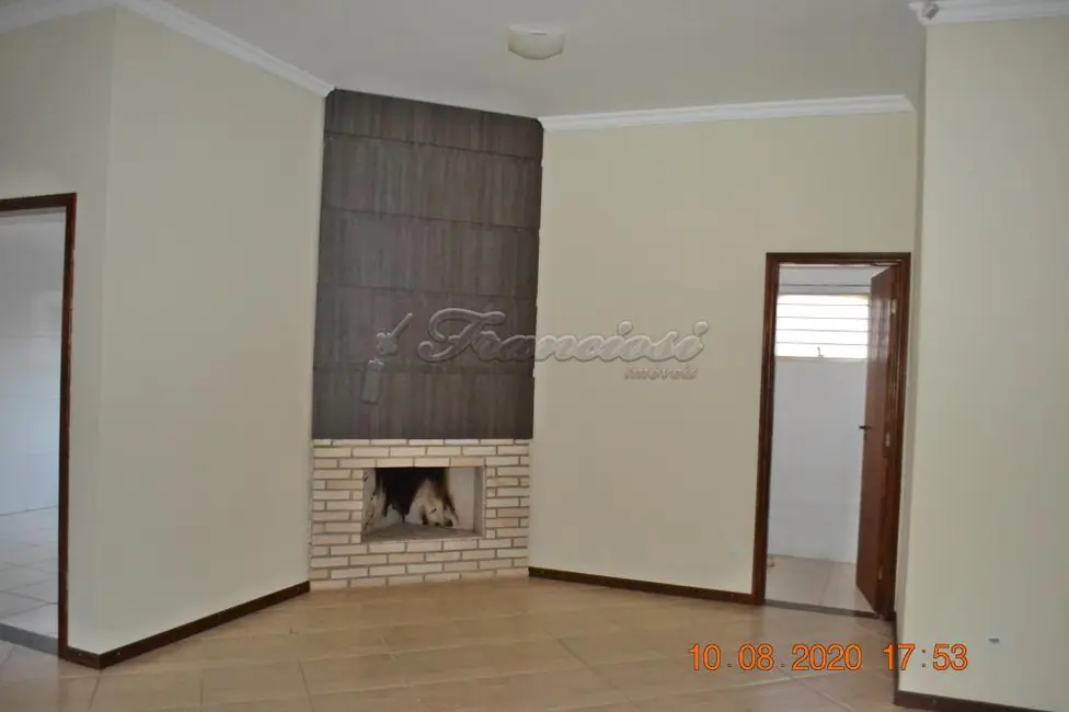 Casa com 3 quartos à venda, 460m2 em Vila Vendramini, Itapetininga - SP - imagem 5 Foto 5 de Casa com 3 quartos à venda, 460m2 em Vila Vendramini, Itapetininga - SP