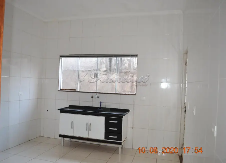 Casa com 3 quartos à venda, 460m2 em Vila Vendramini, Itapetininga - SP - imagem 6 Foto 6 de Casa com 3 quartos à venda, 460m2 em Vila Vendramini, Itapetininga - SP