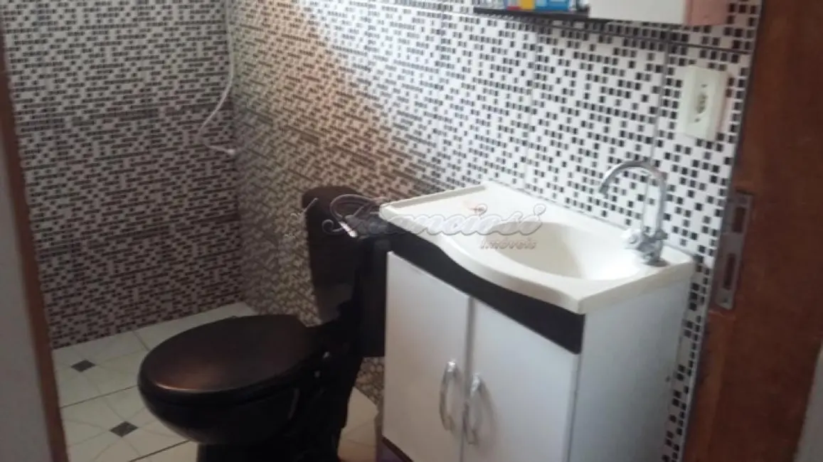 Casa com 2 quartos à venda, 80m2 em Jardim Nova Era, Itapetininga - SP - imagem 6 Foto 6 de Casa com 2 quartos à venda, 80m2 em Jardim Nova Era, Itapetininga - SP