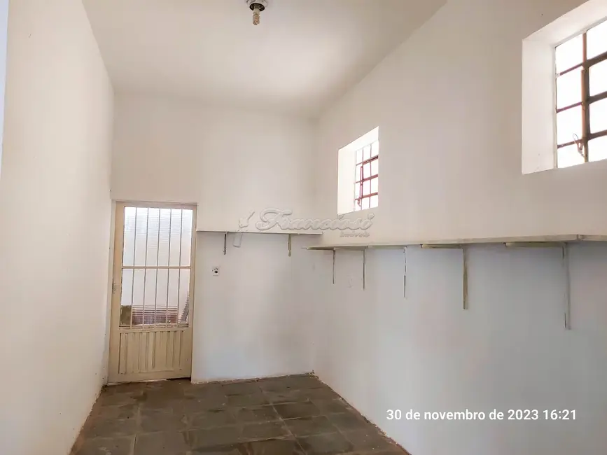 Foto 3 de Prédio Inteiro para alugar, 75m2 em Vila Orestes, Itapetininga - SP