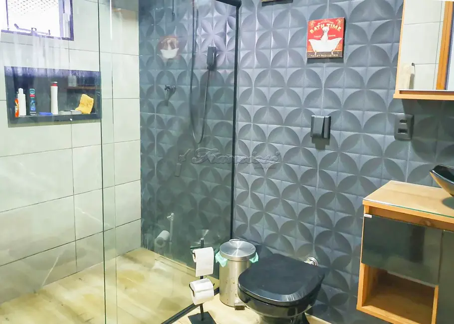 Casa com 3 quartos à venda, 500m2 em Jardim Bela Vista, Itapetininga - SP - imagem 6 Foto 6 de Casa com 3 quartos à venda, 500m2 em Jardim Bela Vista, Itapetininga - SP