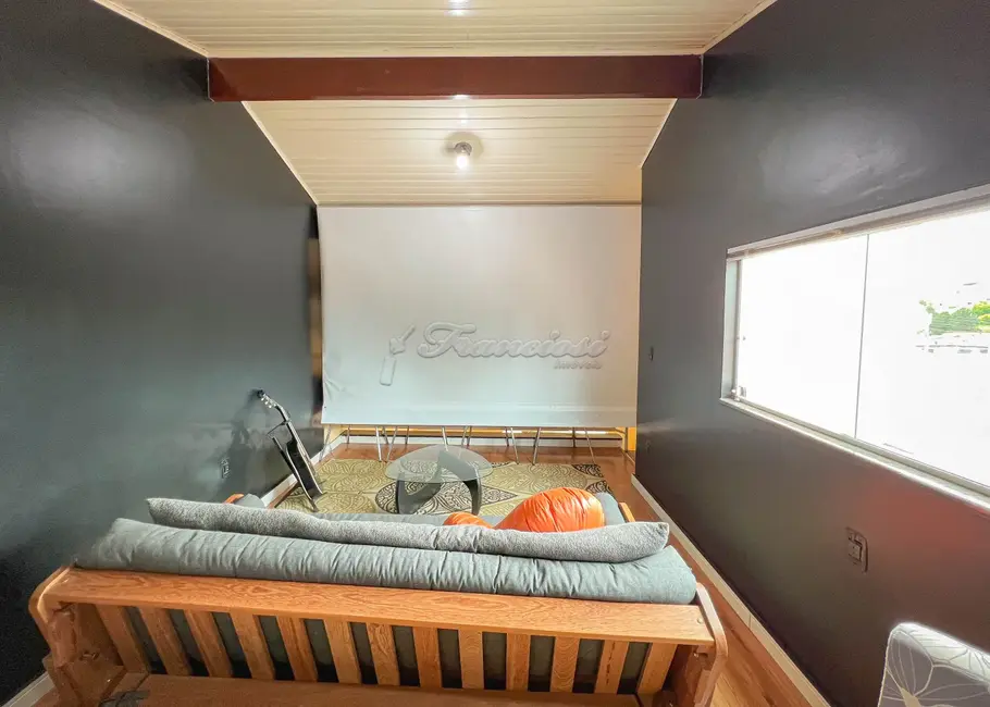 Casa com 3 quartos à venda, 130m2 em Jardim Fogaça, Itapetininga - SP - imagem 7 Foto 7 de Casa com 3 quartos à venda, 130m2 em Jardim Fogaça, Itapetininga - SP