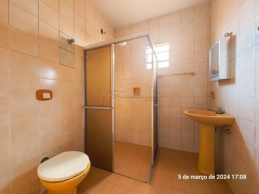 Casa com 2 quartos para alugar, 121m2 em Vila Regina, Itapetininga - SP - imagem 4 Foto 4 de Casa com 2 quartos para alugar, 121m2 em Vila Regina, Itapetininga - SP