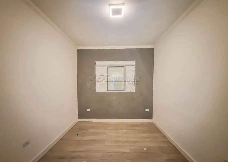 Casa com 3 quartos à venda, 300m2 em Jardim Itália, Itapetininga - SP - imagem 6 Foto 6 de Casa com 3 quartos à venda, 300m2 em Jardim Itália, Itapetininga - SP