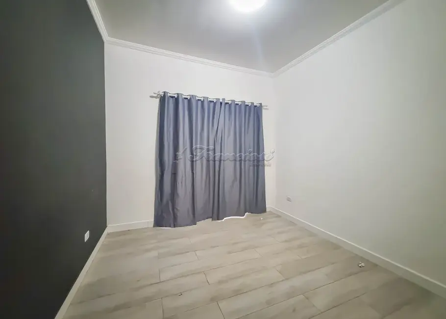 Casa com 3 quartos à venda, 300m2 em Jardim Itália, Itapetininga - SP - imagem 5 Foto 5 de Casa com 3 quartos à venda, 300m2 em Jardim Itália, Itapetininga - SP