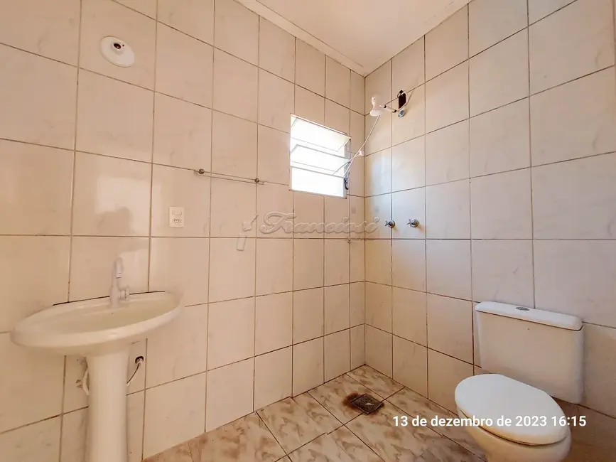 Foto 8 de Casa com 2 quartos para alugar, 60m2 em Jardim das Flores, Itapetininga - SP