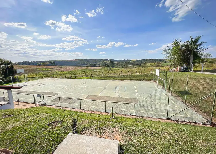 Terreno / Lote à venda, 1000m2 em Sarapui - SP - imagem 4 Foto 4 de Terreno / Lote à venda, 1000m2 em Sarapui - SP