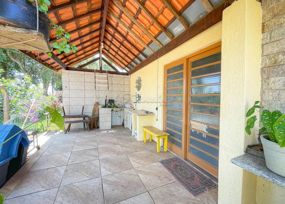 Fazenda / Haras à venda, 2000m2 em Alambari - SP - imagem 9 Foto 9 de Fazenda / Haras à venda, 2000m2 em Alambari - SP