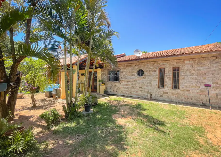 Fazenda / Haras à venda, 2000m2 em Alambari - SP - imagem 1 Foto 1 de Fazenda / Haras à venda, 2000m2 em Alambari - SP