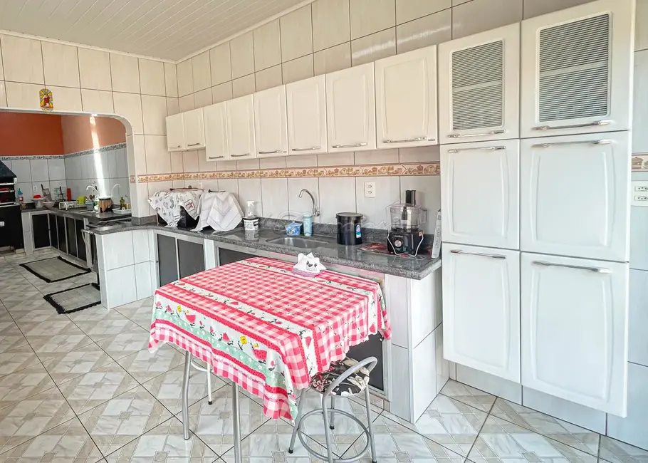 Casa com 3 quartos à venda, 408m2 em Vila Rosa, Itapetininga - SP - imagem 8 Foto 8 de Casa com 3 quartos à venda, 408m2 em Vila Rosa, Itapetininga - SP