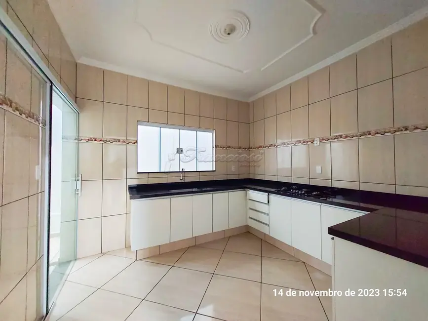 Casa com 3 quartos à venda, 321m2 em Jardim Fogaça, Itapetininga - SP - imagem 3 Foto 3 de Casa com 3 quartos à venda, 321m2 em Jardim Fogaça, Itapetininga - SP