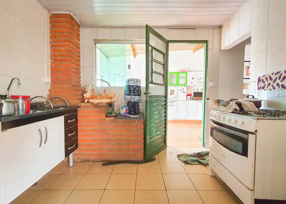 Foto 4 de Casa com 2 quartos à venda, 300m2 em Vila Carolina, Itapetininga - SP