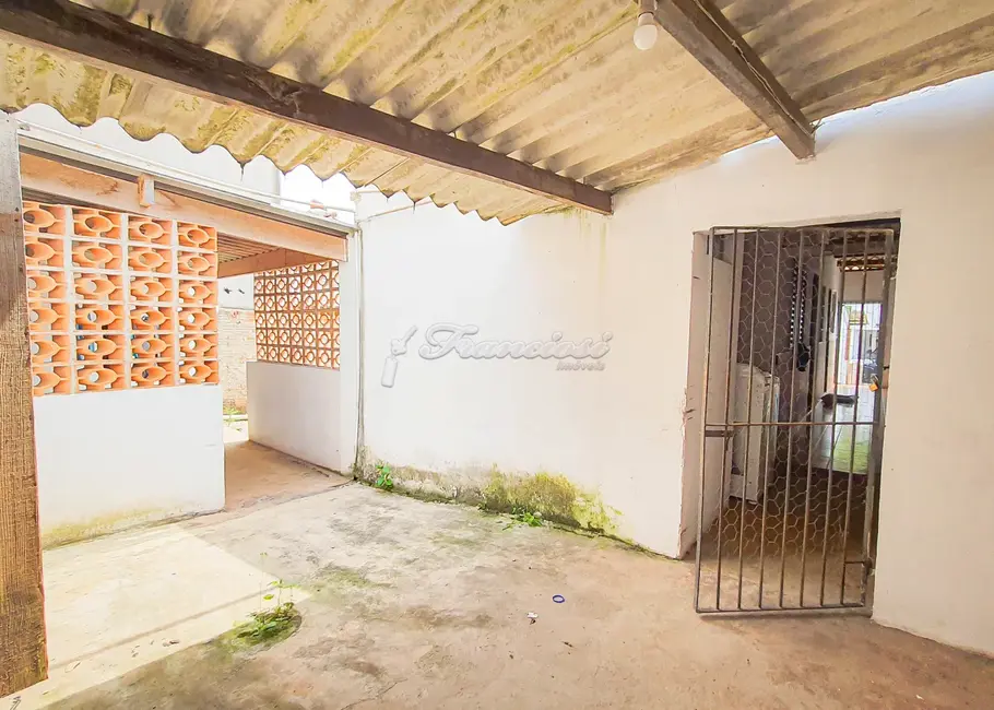 Foto 9 de Casa com 2 quartos à venda, 300m2 em Vila Carolina, Itapetininga - SP