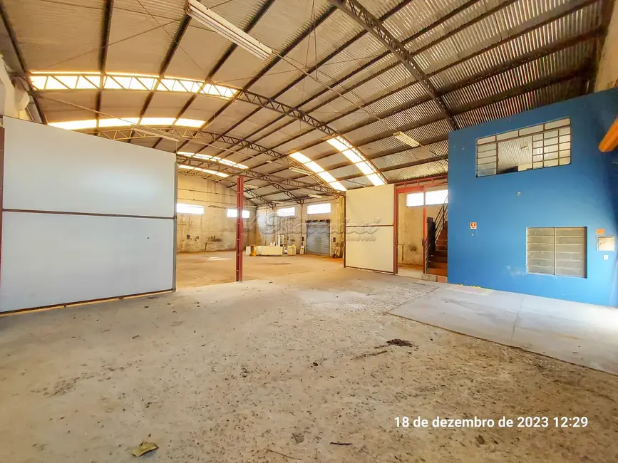 Sala Comercial para alugar, 560m2 em Vila Leonor, Itapetininga - SP - imagem 2 Foto 2 de Sala Comercial para alugar, 560m2 em Vila Leonor, Itapetininga - SP