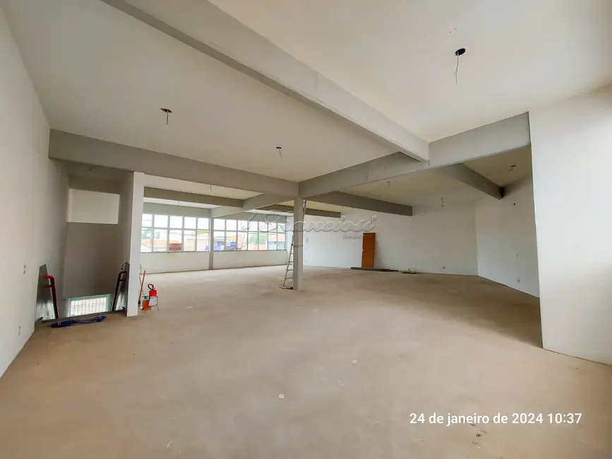 Prédio Inteiro para alugar, 176m2 em Vila Hungria, Itapetininga - SP - imagem 2 Foto 2 de Prédio Inteiro para alugar, 176m2 em Vila Hungria, Itapetininga - SP