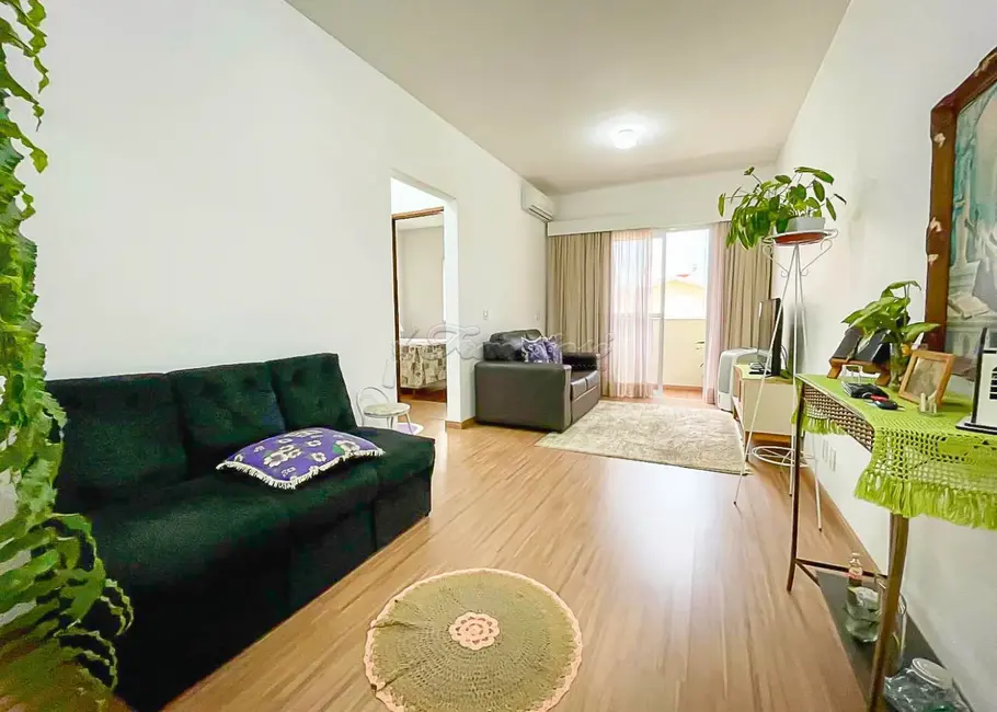 Foto 1 de Apartamento com 2 quartos à venda, 50m2 em Itapetininga - SP