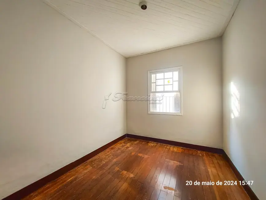 Casa com 3 quartos à venda, 90m2 em Centro, Itapetininga - SP - imagem 5 Foto 5 de Casa com 3 quartos à venda, 90m2 em Centro, Itapetininga - SP