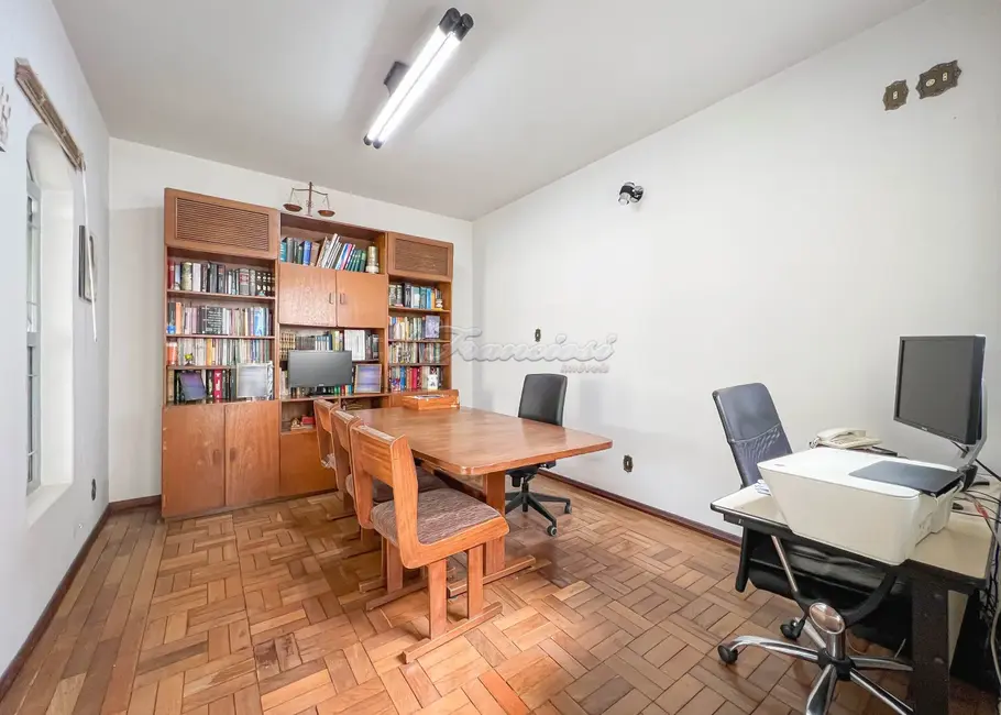 Foto 4 de Casa com 3 quartos à venda, 304m2 em Centro, Itapetininga - SP