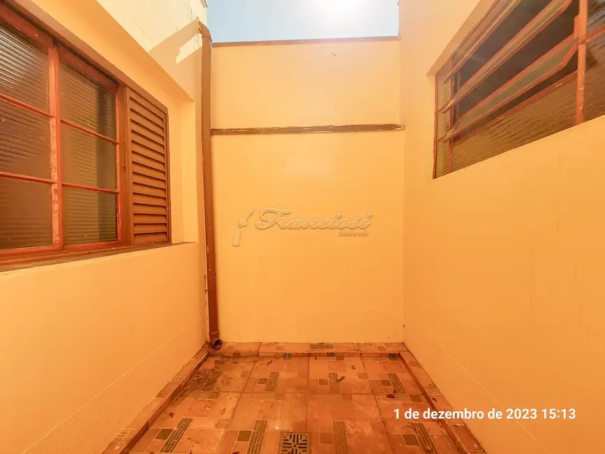 Casa com 4 quartos à venda, 184m2 em Centro, Itapetininga - SP - imagem 5 Foto 5 de Casa com 4 quartos à venda, 184m2 em Centro, Itapetininga - SP