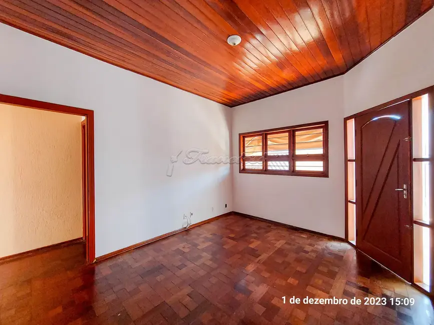Foto 2 de Casa com 4 quartos à venda, 184m2 em Centro, Itapetininga - SP