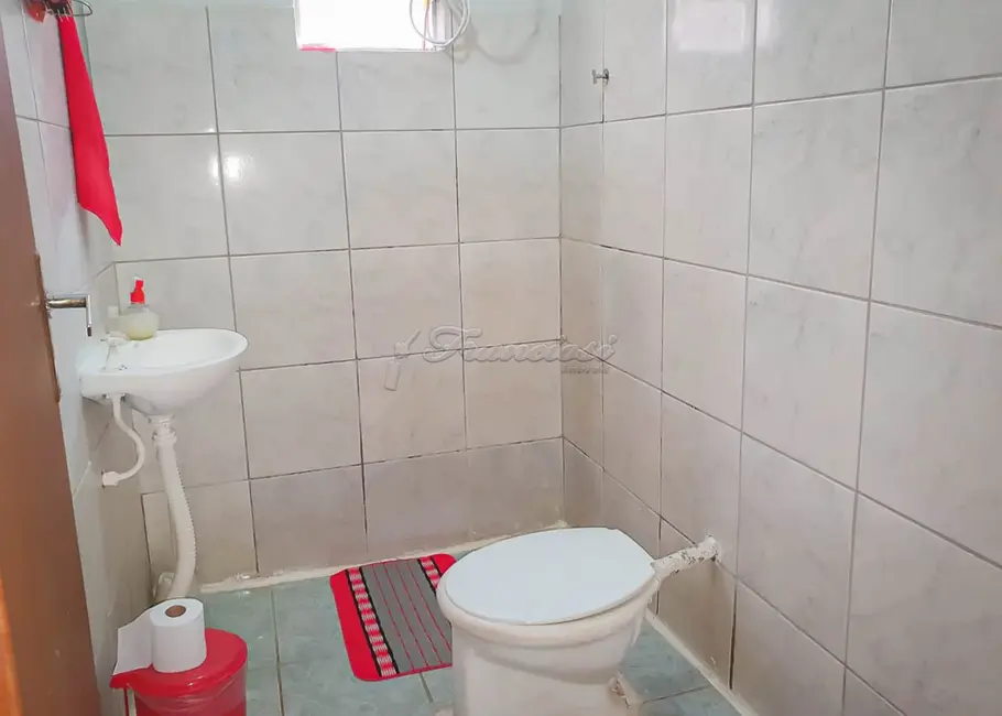 Casa com 2 quartos à venda, 88m2 em Vila Aparecida, Itapetininga - SP - imagem 8 Foto 8 de Casa com 2 quartos à venda, 88m2 em Vila Aparecida, Itapetininga - SP