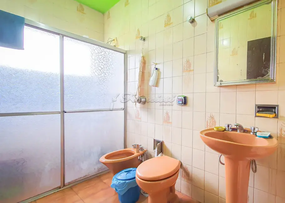 Casa com 2 quartos à venda, 300m2 em Vila Monteiro, Itapetininga - SP - imagem 6 Foto 6 de Casa com 2 quartos à venda, 300m2 em Vila Monteiro, Itapetininga - SP