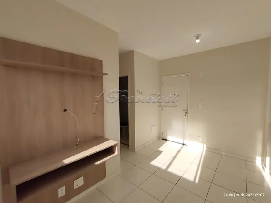 Foto 2 de Apartamento com 2 quartos à venda, 44m2 em Itapetininga - SP