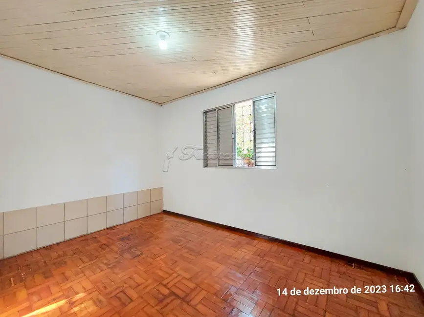 Casa com 2 quartos para alugar, 226m2 em Vila Santana, Itapetininga - SP - imagem 4 Foto 4 de Casa com 2 quartos para alugar, 226m2 em Vila Santana, Itapetininga - SP
