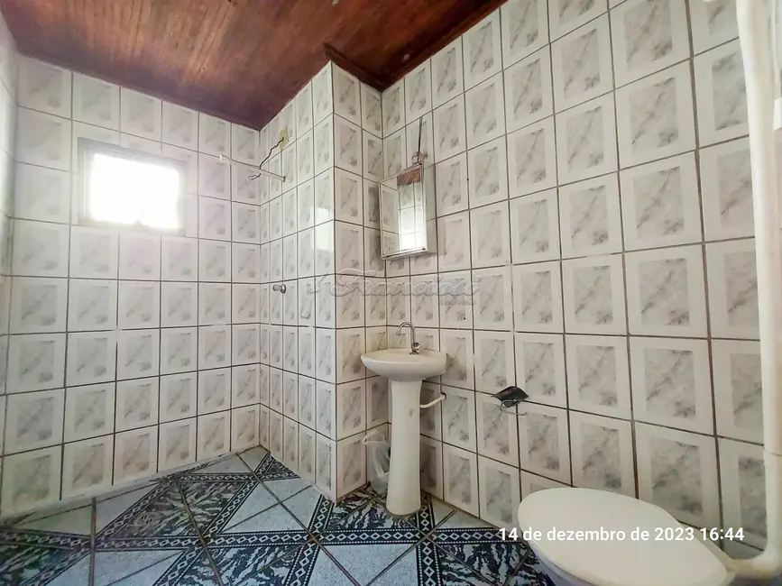 Casa com 2 quartos para alugar, 226m2 em Vila Santana, Itapetininga - SP - imagem 8 Foto 8 de Casa com 2 quartos para alugar, 226m2 em Vila Santana, Itapetininga - SP