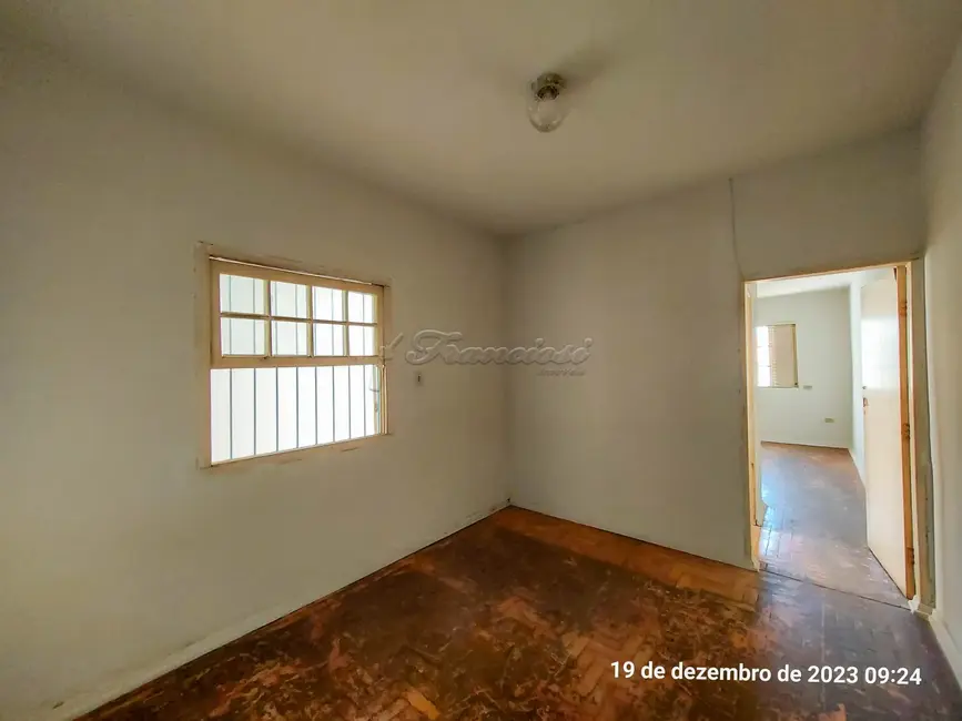 Foto 6 de Casa com 2 quartos para alugar, 87m2 em Centro, Itapetininga - SP
