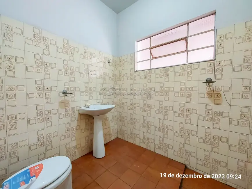 Foto 5 de Casa com 2 quartos para alugar, 87m2 em Centro, Itapetininga - SP
