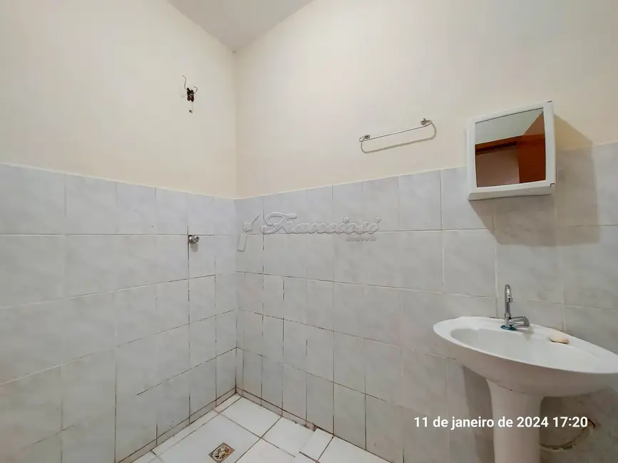 Foto 7 de Casa com 2 quartos para alugar, 61m2 em Centro, Itapetininga - SP