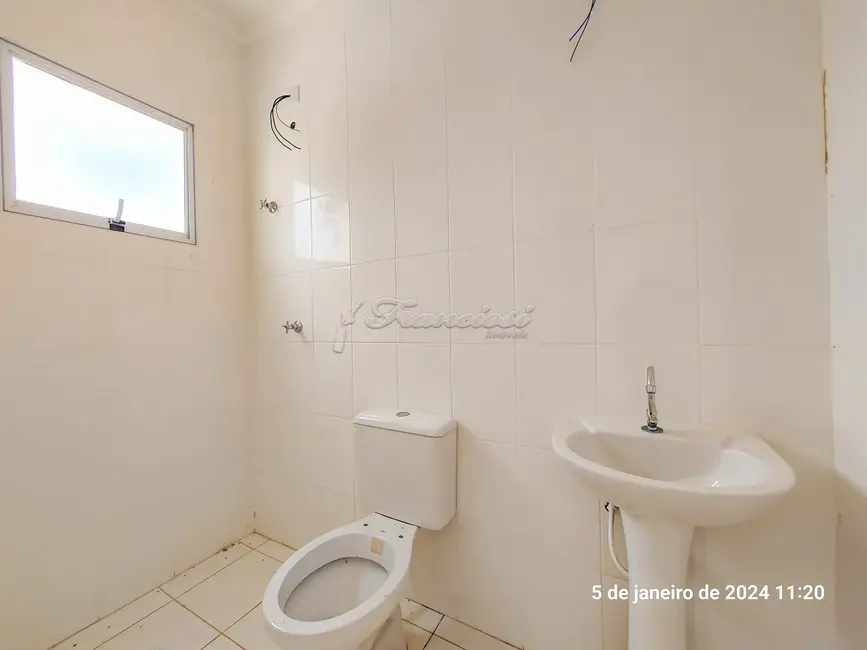 Casa com 3 quartos para alugar, 150m2 em Itapetininga - SP - imagem 7 Foto 7 de Casa com 3 quartos para alugar, 150m2 em Itapetininga - SP