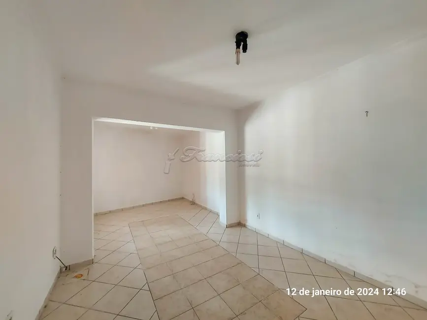 Foto 1 de Casa com 2 quartos à venda, 172m2 em Vila Santa Isabel, Itapetininga - SP