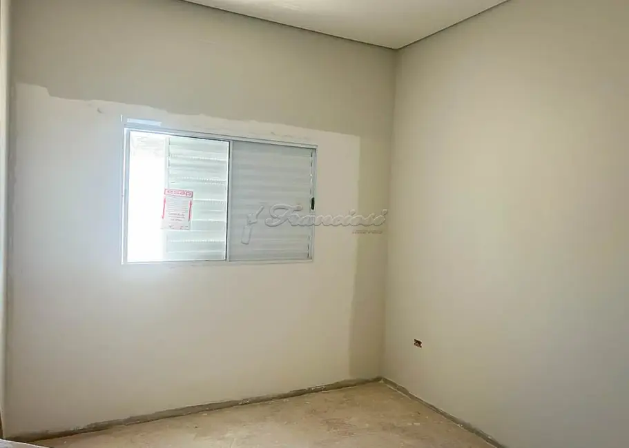 Casa de Condomínio com 3 quartos à venda, 196m2 em Jardim Marabá, Itapetininga - SP - imagem 3 Foto 3 de Casa de Condomínio com 3 quartos à venda, 196m2 em Jardim Marabá, Itapetininga - SP