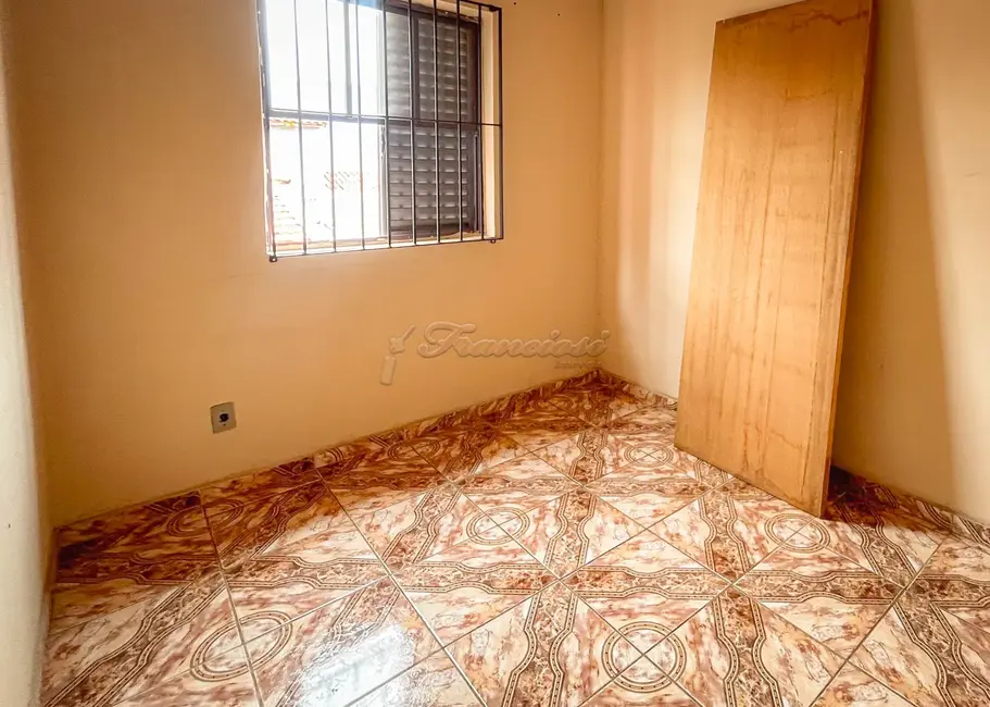 Casa com 2 quartos à venda, 48m2 em Vila Sonia, Itapetininga - SP - imagem 9 Foto 9 de Casa com 2 quartos à venda, 48m2 em Vila Sonia, Itapetininga - SP