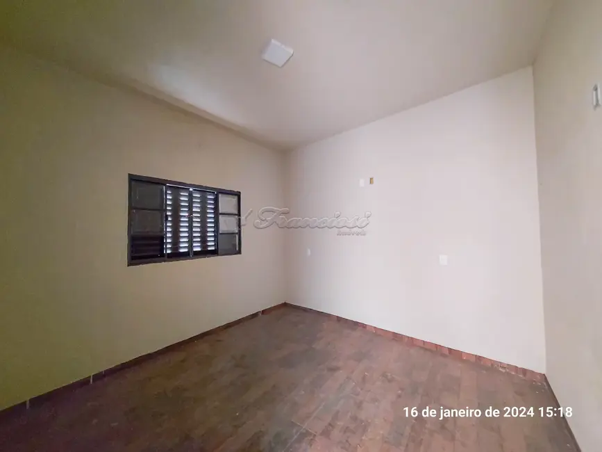 Foto 9 de Fazenda / Haras para alugar, 2000m2 em Vila Sottemo, Itapetininga - SP