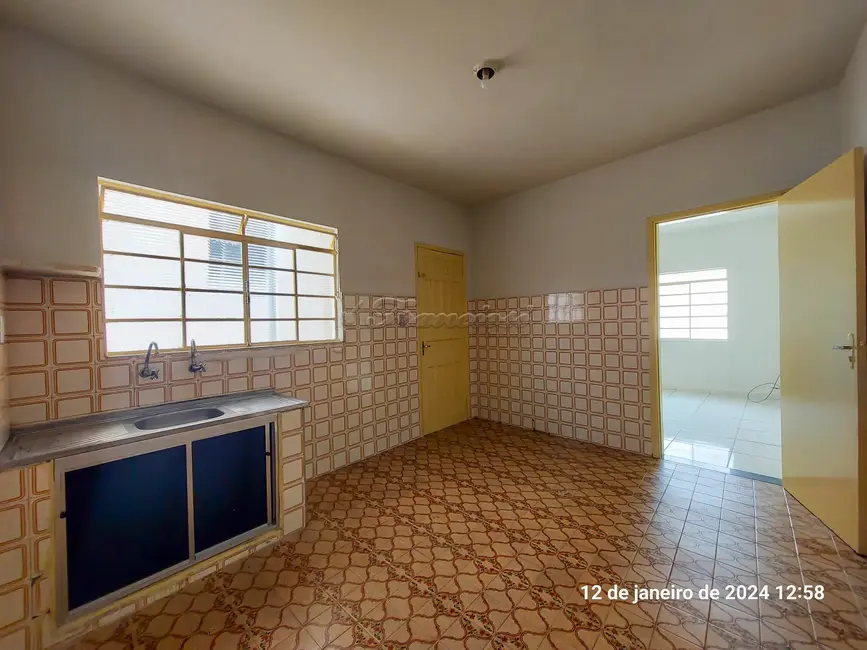 Casa com 1 quarto à venda, 37m2 em Vila Santana, Itapetininga - SP - imagem 4 Foto 4 de Casa com 1 quarto à venda, 37m2 em Vila Santana, Itapetininga - SP