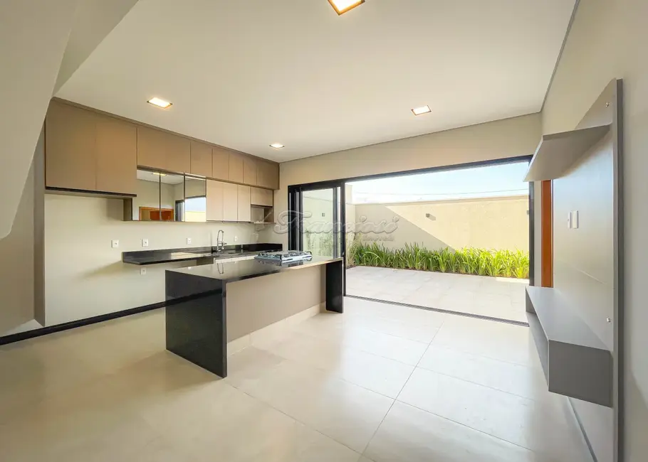 Foto 5 de Casa de Condomínio com 3 quartos à venda, 12m2 em Terras de Santo Antônio, Itapetininga - SP